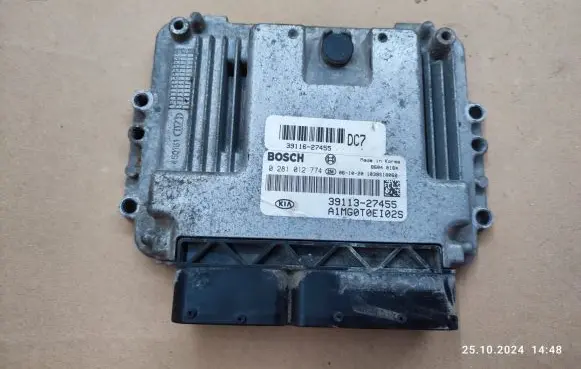 KIA Magentis Engine control unit/module 3911327455