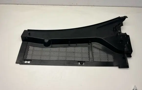 Citroen DS4 Wiper trim 9834934080 117589A0