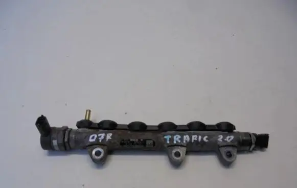 Opel Vivaro Fuel main line pipe 8200739701