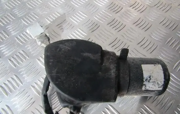 Renault Laguna I Wiper motor