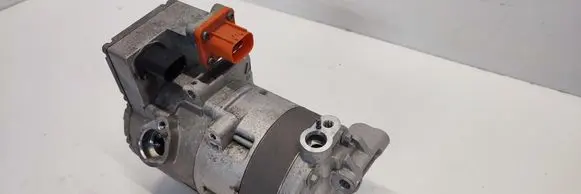 Cupra Formentor Air conditioning (A/C) compressor (pump) 5QE816803M