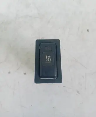 Toyota Avensis T250 Windscreen/window heater switch 153337