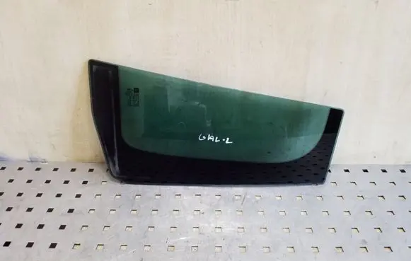 Opel Zafira C Rear vent window glass 