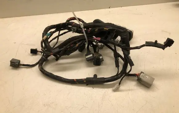 Chrysler 300 - 300C Front door wiring loom 71358909 1623816