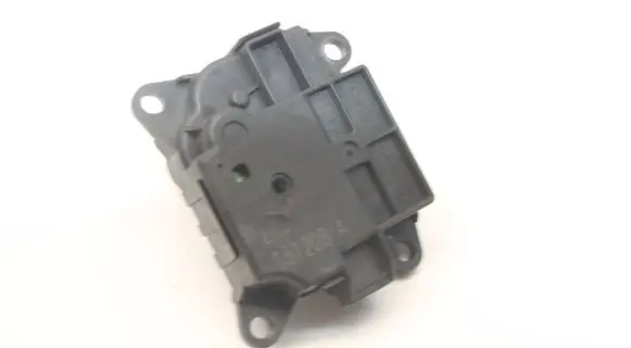 Nissan Pulsar Air flap motor/actuator 277303SB0A