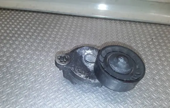 Volvo XC70 Generator/alternator belt tensioner 2FL54TF155B