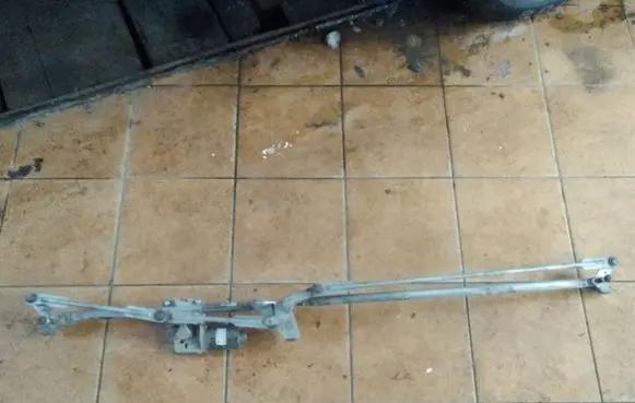 Citroen C4 I Front wiper linkage 404638 40463812V