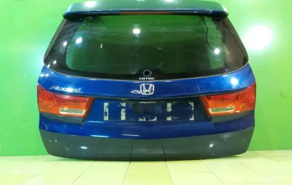 Honda Accord Tailgate/trunk/boot lid XP220