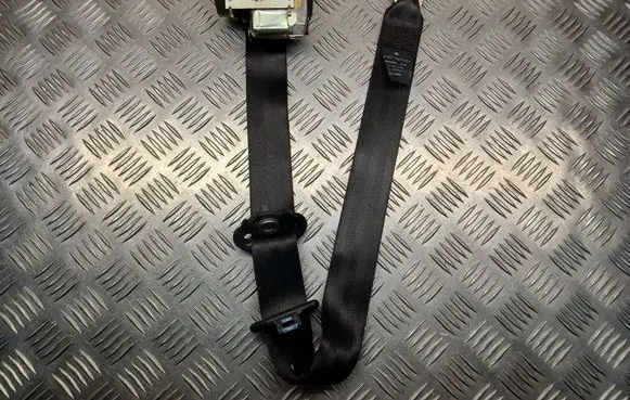 Skoda Octavia Mk2 (1Z) Front seatbelt 1Z0857702A