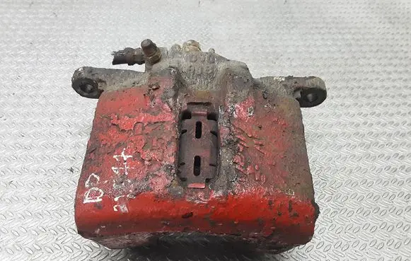 Honda HR-V Front brake caliper