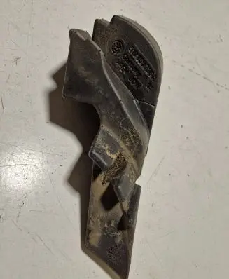 Fender foam support/seal