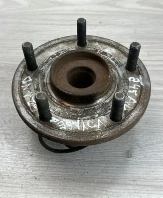 Chrysler Grand Voyager V Rear wheel hub