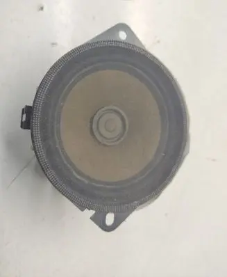 Chrysler Grand Voyager V Panel speaker 05064120AB 03008J021