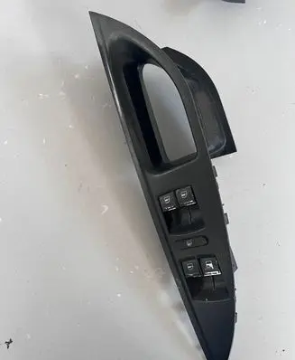Seat Toledo III (5P) Front door window switch trim 156022462 5P1867171A