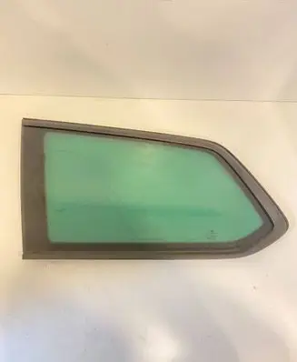 Volkswagen PASSAT B8 Rear side window 3G9845297