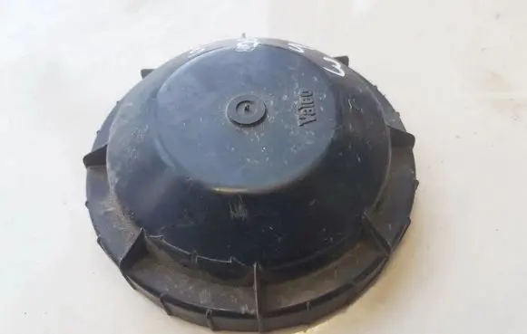 Saab 9-5 Headlight/headlamp dust cover 60975810