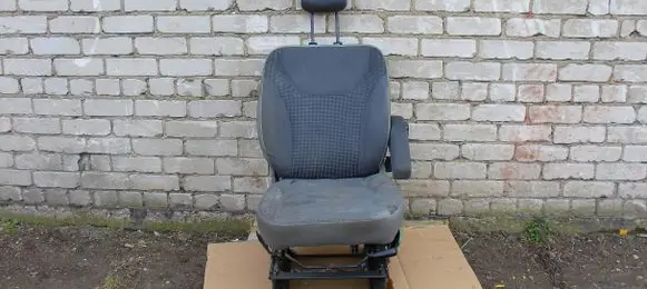 Renault Trafic II (X83) Front driver seat 