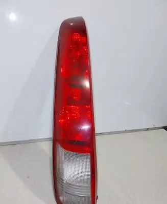 Nissan X-Trail T30 Rear/tail lights B46L