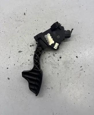 Toyota Yaris Accelerator throttle pedal 781100D110 13333417013