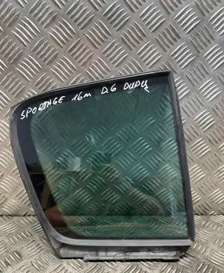 Rear vent window glass