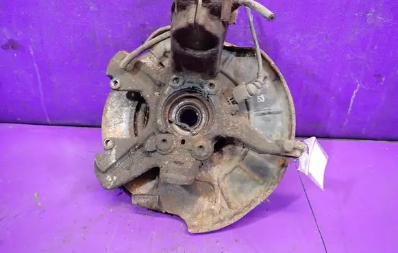 Volkswagen Golf IV Front wheel hub spindle knuckle