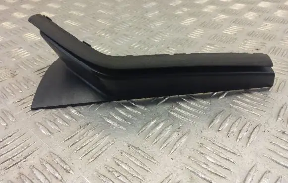 Volkswagen ID.3 Rear/tail light trim molding 10A945312