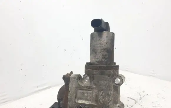 KIA Sorento EGR valve 284104A410