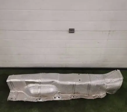 Volkswagen Caddy Exhaust heat shield 2K5825671