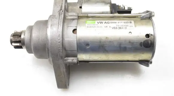 Volkswagen Tiguan Starter motor 0AM911023B