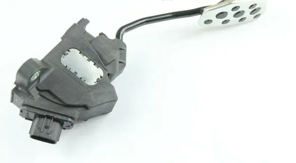 Toyota Prius (XW50) Accelerator throttle pedal 781100W110