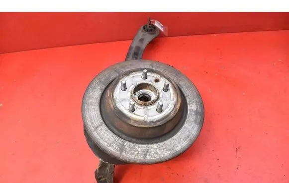 Ford Escape III Front wheel hub spindle knuckle 