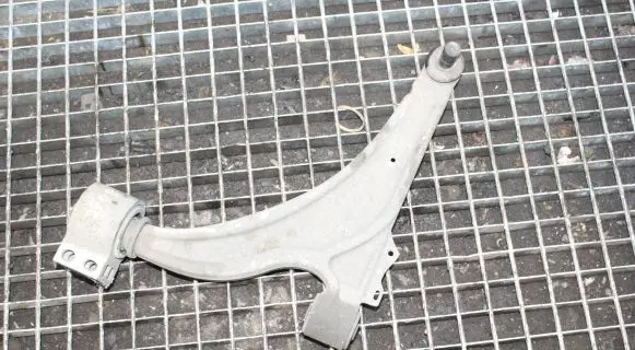 Chevrolet Orlando Front lower control arm/wishbone