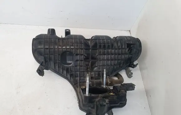 Toyota Prius (XW30) Intake manifold 1712037050