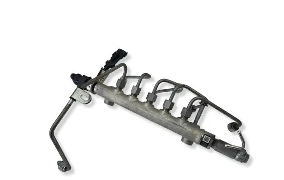 Opel Mokka Fuel main line pipe 55570022