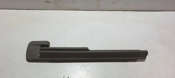 Volvo XC90 Sliding door rail trim 8619484