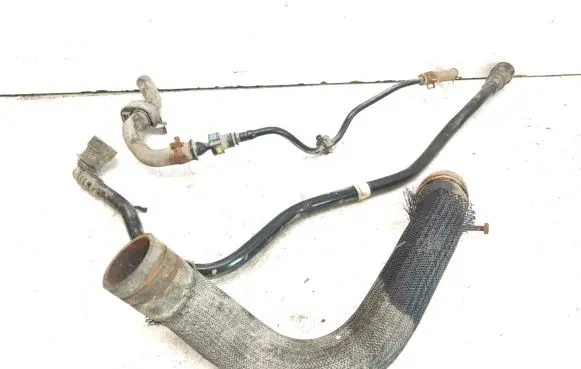 Fuel line pipe
