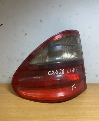 Mercedes-Benz E W210 Rear/tail lights A2108205364 C2688