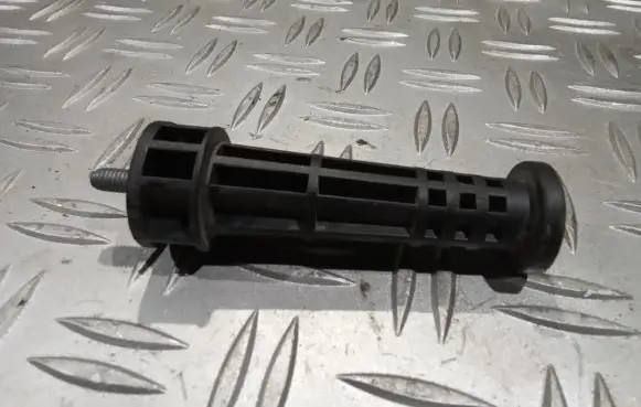 Opel Movano B Floor mat clip fixing clamp 112493971R