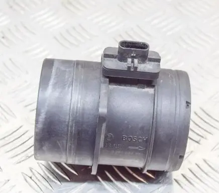 Audi Q3 8U Mass air flow meter 03L906461A