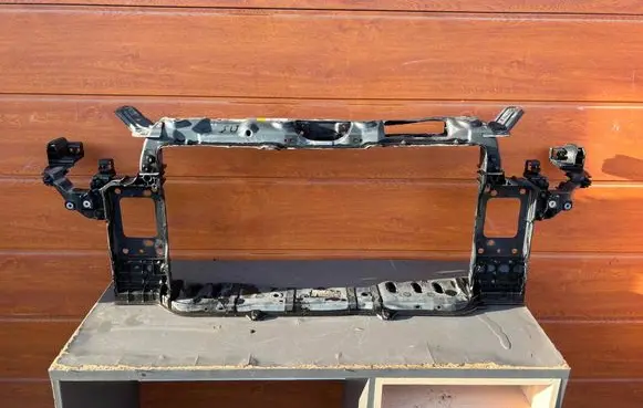 KIA Ceed Radiator support slam panel 64101A2000