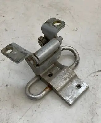 Audi A4 S4 B5 8D Rear door lower hinge 8D0833412C