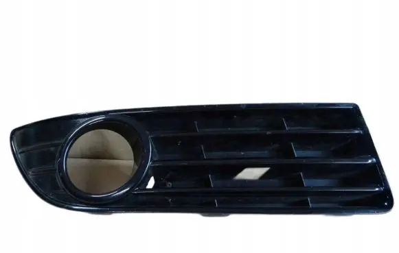 Volkswagen Polo IV 9N3 Tow hook cap/cover 6Q0853666H