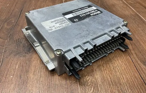 Mercedes-Benz S W140 Engine control unit/module 0145451932 0280001522