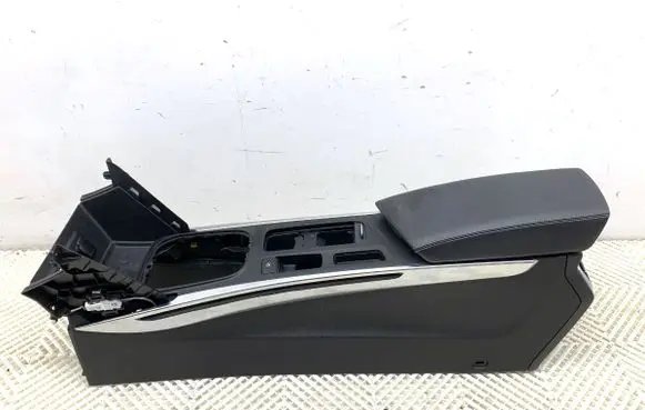 Renault Megane IV Center console 969104571R