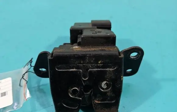 Hyundai i30 Tailgate/trunk/boot lock/catch/latch 81230A6300 IMPRK1523136