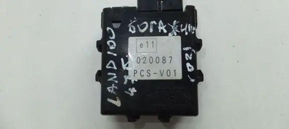Toyota Land Cruiser (J100) Parking PDC control unit/module TOYOTA1881002160