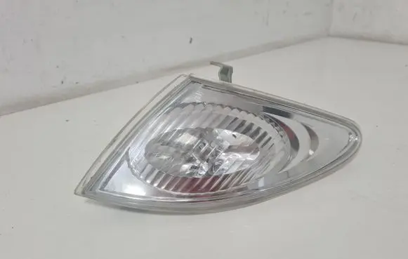 Mazda Premacy Front indicator light P1997