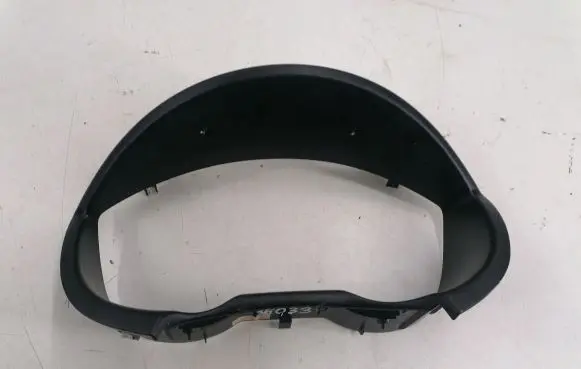 Hyundai i20 (PB PBT) Dashboard trim 848301J000