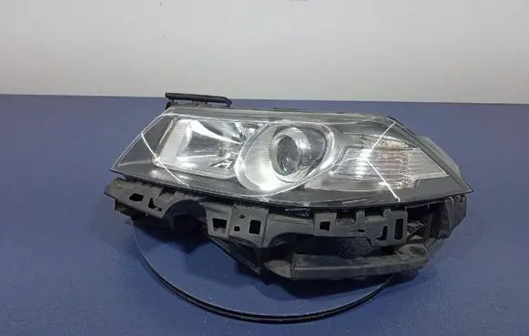 Renault Megane II Headlight/headlamp 89312775