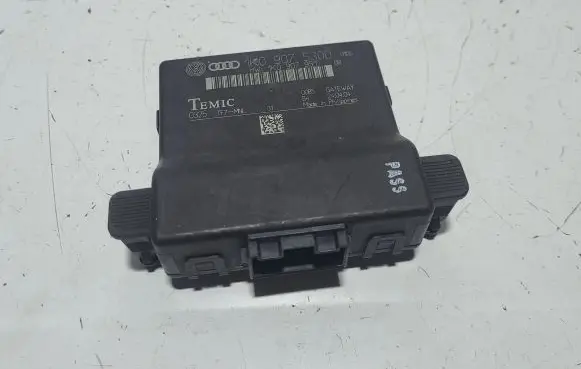 Volkswagen Golf V Gateway control module 1K0907951 1K0907530D